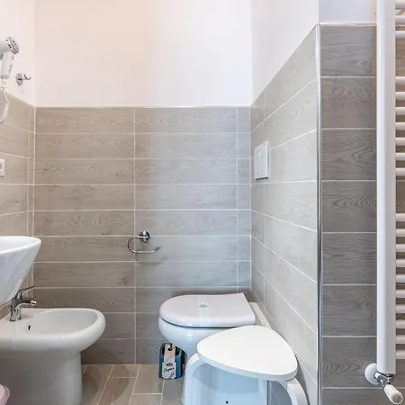 Tozzetti Apartment *